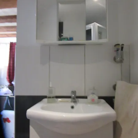 Apartment Romantica In Mit Gemeinsamem Pool *